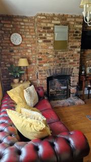 Lavender Cottage - - 0