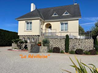 Proche mer, Grand jardin clos, 2 à 5 personnes - 0