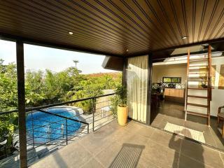 Caasa Tranquilla The Lakefront Loft 1 Private Pool - Pune - 5