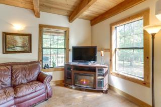 Trails and Creek On-Site Ozarks Retreat on 23 Acres - Timbo - 6