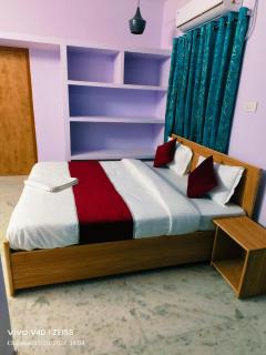 HOTEL RAIL VIEW GUEST HOUSE PURI Near jagananath Temple & Puri Beach #Fully Air Conditioning #Free Wi-Fi #Parking #Room Service #Best Premium Hotel In Puri - Puri - 7