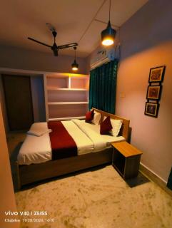 HOTEL RAIL VIEW GUEST HOUSE PURI Near jagananath Temple & Puri Beach #Fully Air Conditioning #Free Wi-Fi #Parking #Room Service #Best Premium Hotel In Puri - Puri - 3