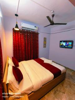 HOTEL RAIL VIEW GUEST HOUSE PURI Near jagananath Temple & Puri Beach #Fully Air Conditioning #Free Wi-Fi #Parking #Room Service #Best Premium Hotel In Puri - Puri - 4
