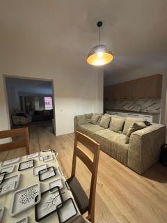Sea Breeze Apartment - Durrës - 5