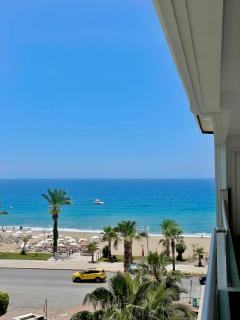 SA Apartments! Beachfront Apartment with Sea View & Pool - Alanya - 0