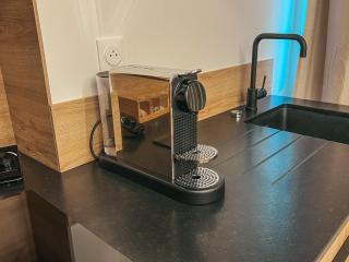 Galatea Suite Luxury and Jacuzzi - 4