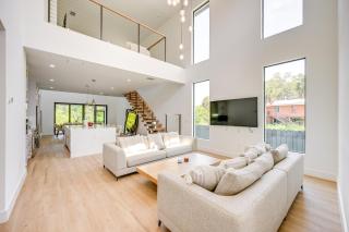 3 Mi to Naples Beach Luxurious Home with Pool! - Naples - 7