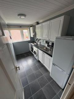 1BR with Free Parking Near Castle and Royal Mile - 0