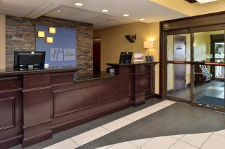 Holiday Inn Express & Suites Austin SW - Sunset Valley, and IHG Hotel - Austin - 7