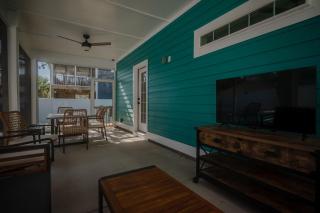 Bucket List Bungalow - Oak Island - 3