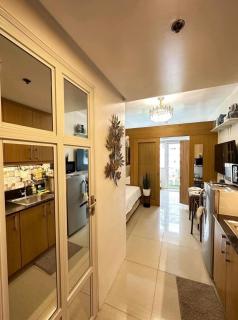 LUXURY STAYCATION AT PRIME LOCATION MALL OF ASIA SHELL RESIDENCES PASAY - Manila - 9
