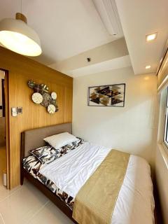LUXURY STAYCATION AT PRIME LOCATION MALL OF ASIA SHELL RESIDENCES PASAY - Manila - 8