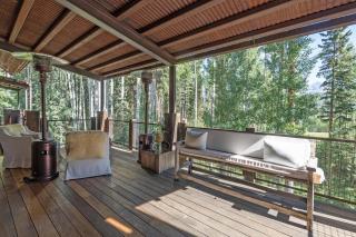 Robbers Roost by Exceptional Stays - 2