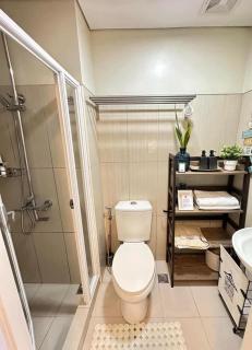 LUXURY STAYCATION AT PRIME LOCATION MALL OF ASIA SHELL RESIDENCES PASAY - Manila - 1