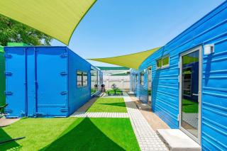 Smurf Haus - Luxuriously Small with Resort-like Pool - Phoenix - 0