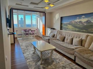 Modern 3BR Apartment Stunning Tashkent City View - Tasjkent - 0