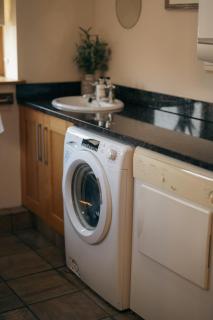 The Old Mill at Barnacre - Cosy cottage with private hot tub & pool access - Wirral - 1