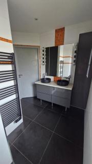 Les Nouettes Bleues - Maison 4 étoiles- 3 chambres - piscine & plage - 6