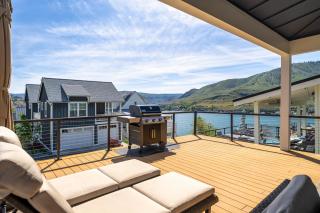 Lake Escape #99 - Chelan - 4