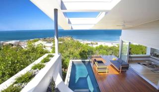 Beautiful home with incredible views from every floor - Coolum Beach - 8