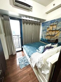 Nautical Escape with City View in SMDC Air - Manila - 0
