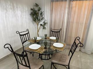 Casa en Fraccionamiento Las Maravillas - Cedro - 6