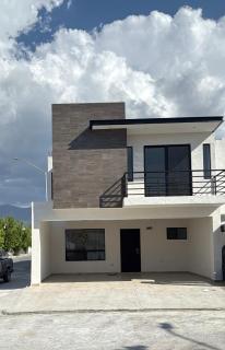 Casa en Fraccionamiento Las Maravillas - Cedro - 3