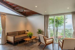 Caasa Tranquilla Lakefront Container with Pool - Malavli - 7