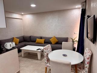 C-Appartement de luxe plein centre de gueliz avec piscine parking wifi netflix - Marrakech - 6