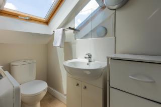 Stylish Urban Retreat- Fast WiFi & Private Ensuite - Bristol - 2