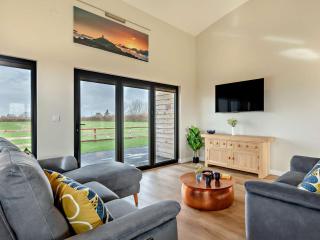 2 Bed in Castle Cary 94021 - Babcary - 0