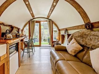 1 Bed in Llanidloes 81415 - Van - 1