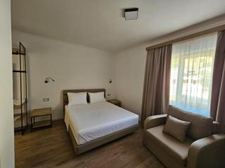 Hotel Petro - Valona - 8