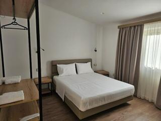 Hotel Petro - Valona - 5