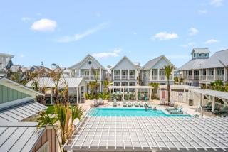 Lifes Just Beachy 207 ESC - 4