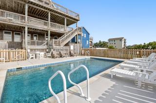 Salt Shaker - Nags Head - 7