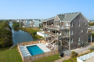 Salt Shaker - Nags Head - 9