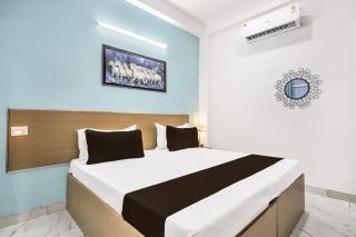 Hotel O Vrishti Residency - Noida - 7