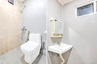 Hotel O Vrishti Residency - Noida - 4