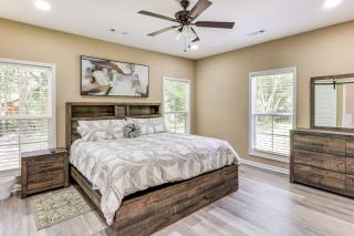 11 Mi to Troy University Family Home with Yard - 1