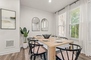 Sophisticated Luxury Townhome located in Barefoot Landing - North Myrtle Beach - 7