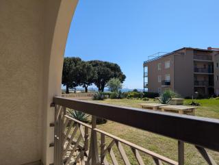 Studio Vue d'Or, " les pieds dans l eau" - La Londe-les-Maures - 4