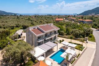 Supreme Luxury Suites - Skala Potamias - 1
