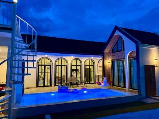 N&C Mountain Pool Villa Huahin - 7