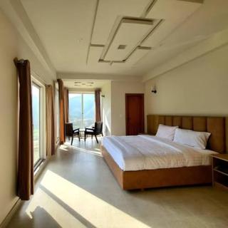 Hotel 22 - - 6
