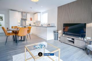 2 bedroom Apt with Balcony By LS2G Short Lets & Serviced Accommodation Greater London - Londra - 9