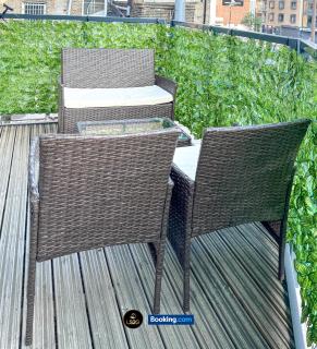 2 bedroom Apt with Balcony By LS2G Short Lets & Serviced Accommodation Greater London - Londra - 5