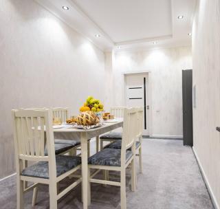 Bright 3BR Apartment by Happy Family Residence - - 5