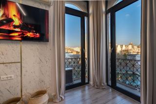 Golden View - Breathtaking Location - City Center - Bucharest - 2
