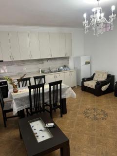 Apartament rruga sazani vlore pran kral hotel - Vlora - 4